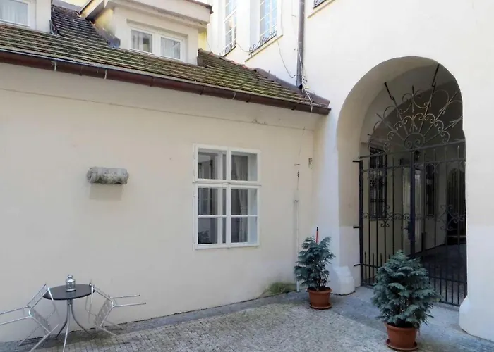 Old Town Home-3 By Interhome Lägenhet Prag